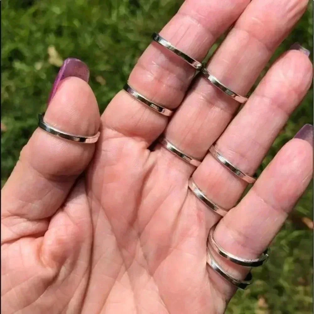 5 Pack of Gorgeous Tibetan Silver Rings